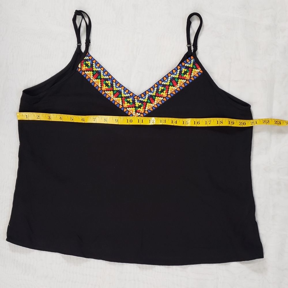 V-neck Cami - Picture 6 of 11